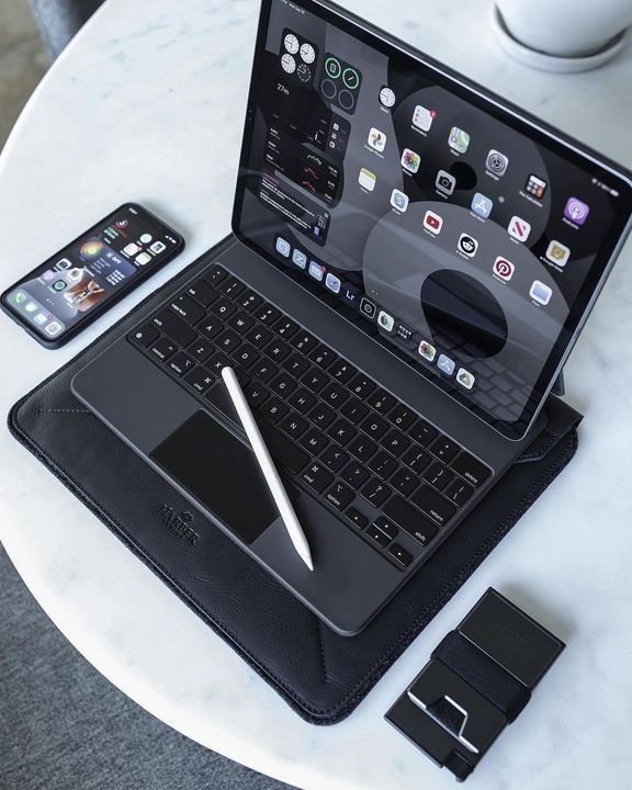 Tech & Gadgets